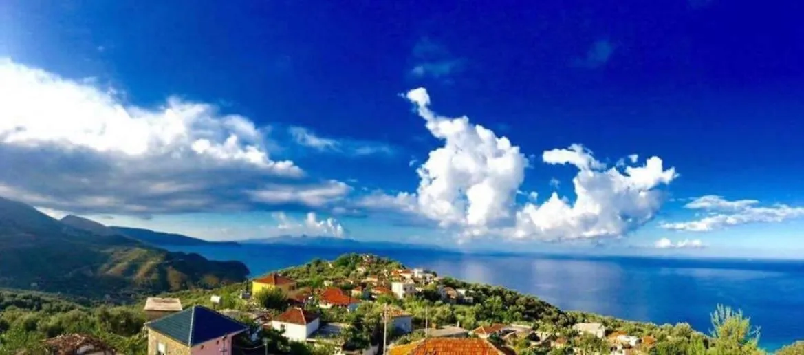 Amazing View Apartments At Kroi I Gjine, Piqeras