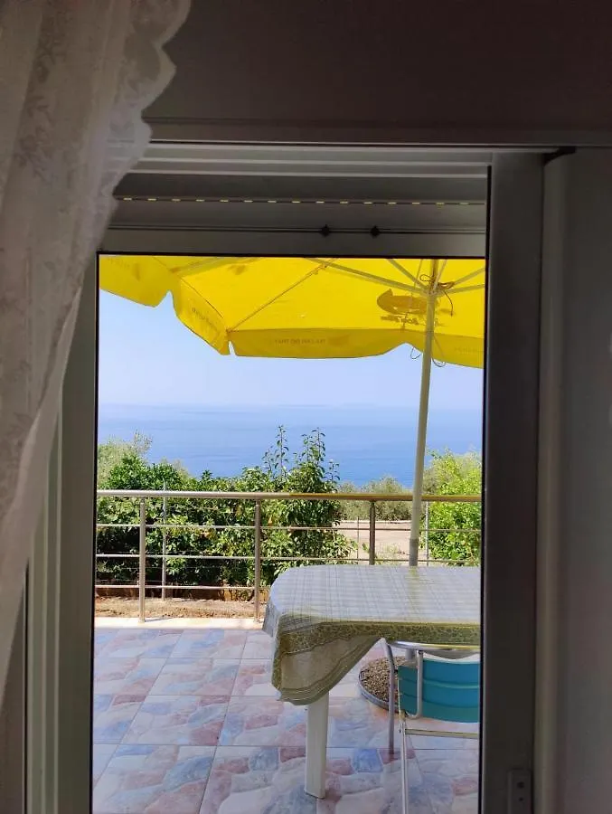 Amazing View Apartments At Kroi I Gjine, Piqeras